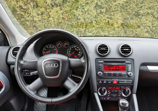 Audi A3 cena 27900 przebieg: 77000, rok produkcji 2008 z Rydułtowy małe 781